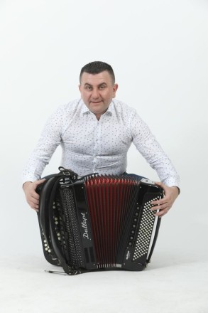 Rococo-Bend-550A0101