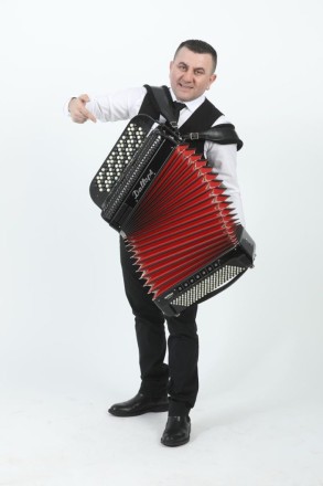 Rococo-Bend-550A1225